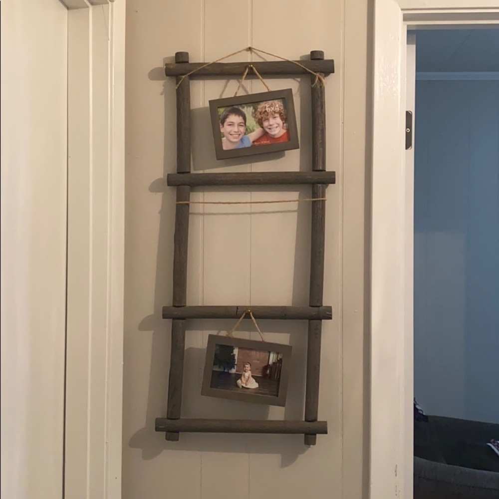 Wood picture frame decor